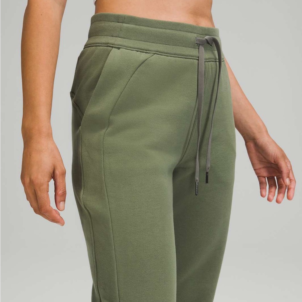 Lululemon Scuba joggers size 0